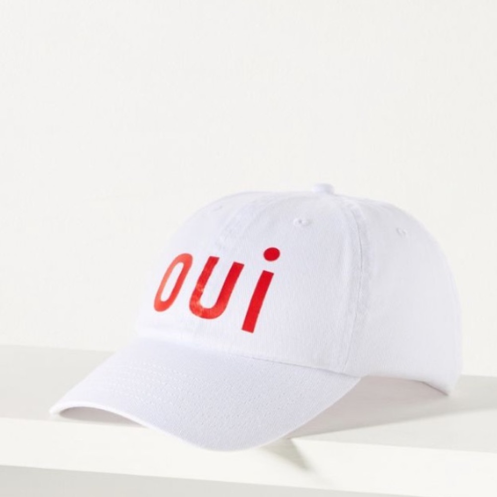 Clare V Oui Cap NWT
